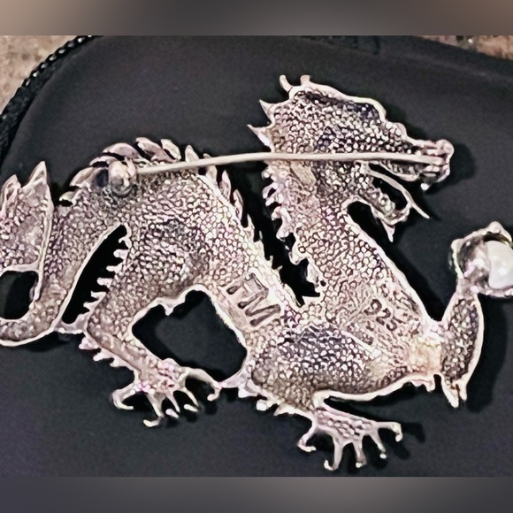 Silver Dragon Brooch with Rhinestones FRANKLIN MINT - Picture 13 of 15
